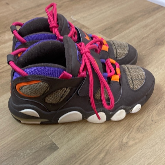 Retro Nike CB34 Charles Barkley Godzilla Tweeds - Picture 2 of 11